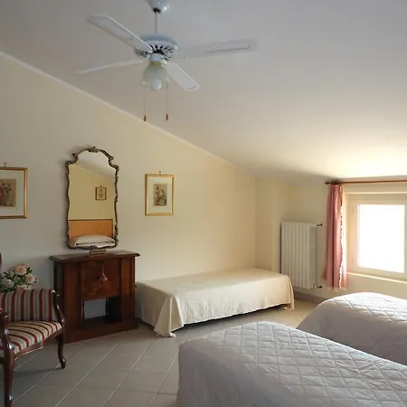 Casa Adriana Апартаменты Пенне